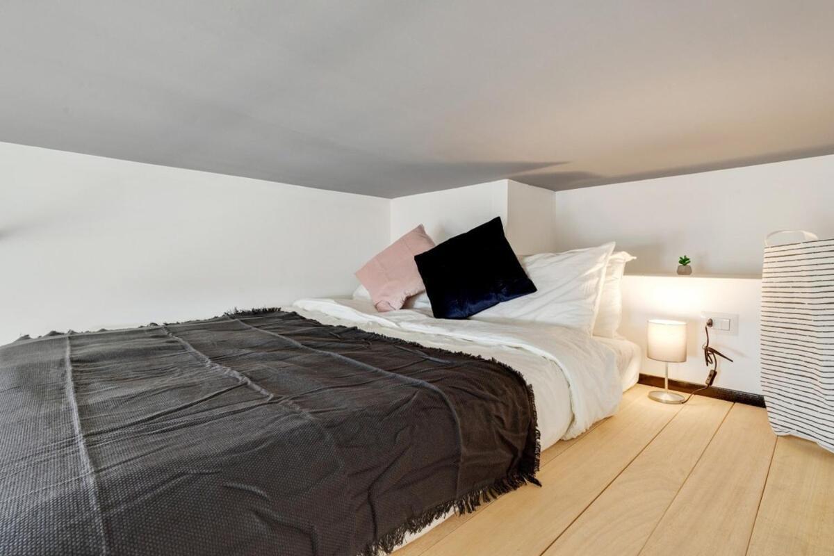 Homeby, Cozy Penthouse Apartment Милано Екстериор снимка